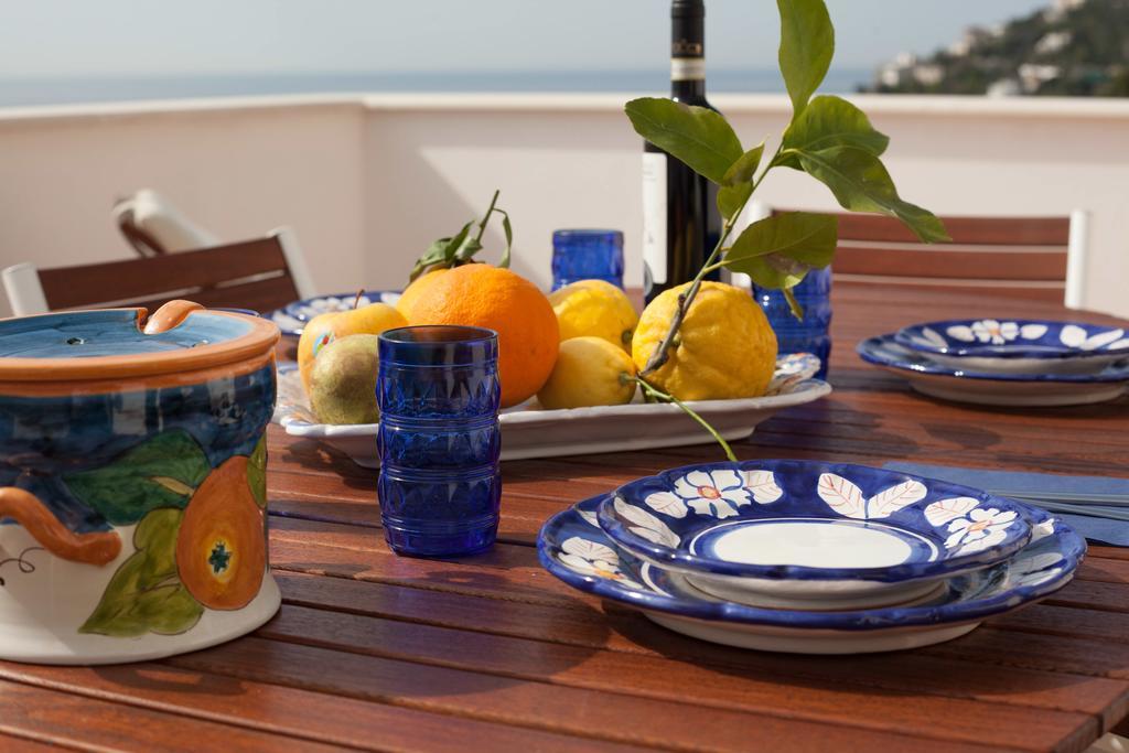 Vila A Casa Di Laura Amalfi Exteriér fotografie
